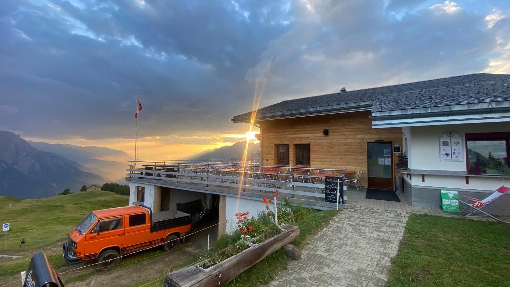 Restaurant Fleschboden Hostel Rosswald Kültér fotó